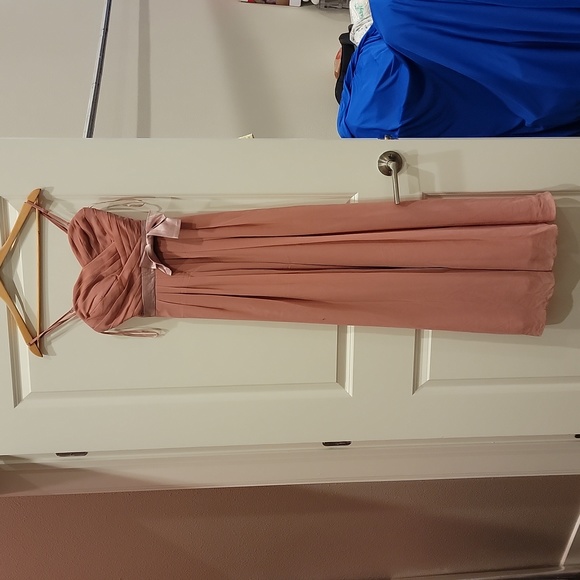 # 18. Formal Dress 👗 - Picture 1 of 15